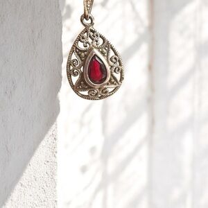 Antique 925 sterling silver garnet filigree teardrop romantic goth dark academia